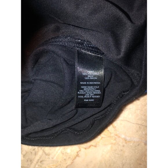 EXPRESS -WOMENS HALTER BLACK FLORAL LINE BACK BUTTON CLOSURE TOP SIZE SMALL - Picture 4 of 6